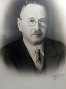 Foto Felix van Spiegel, hoofd van Joodse school Amersfoort